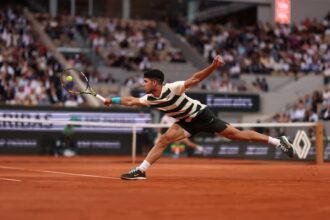Alcaraz vs Sinner Predictions at Roland Garros