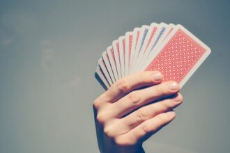 Craps 101: A Beginner’s Guide to the Dice Game