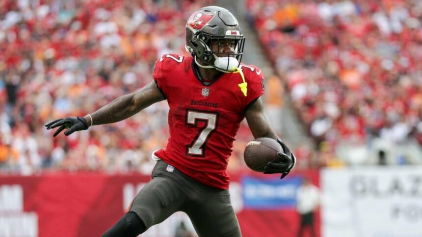2025 Fantasy Football Draft Guide