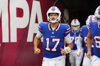 Week 1 NFL Betting Guide: Public Splits, Big Bets, and Sharp Action