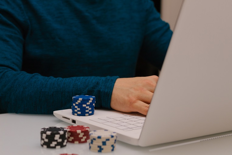 Rabona Bet Adapts to New Market Regulations Amid Global Trends